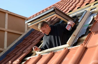 Pose de fenêtres de toit Velux aux Belleville